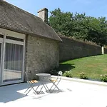 Bed & Breakfast Le Manoir De Placy - D'hotes 3*