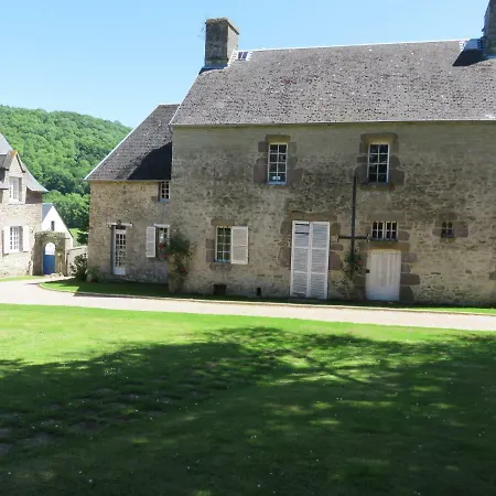 Bed & Breakfast Le Manoir De Placy - D'hotes