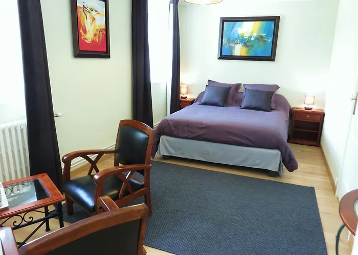 Bed & Breakfast Le Manoir De Placy - D'hotes 3*