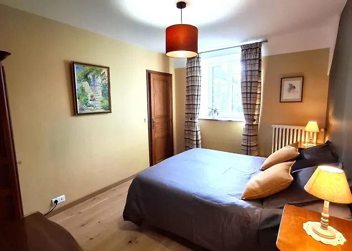 Le Manoir De Placy - D'hotes 3*