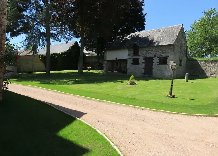 Bed & Breakfast Le Manoir De Placy - D'hotes 3*