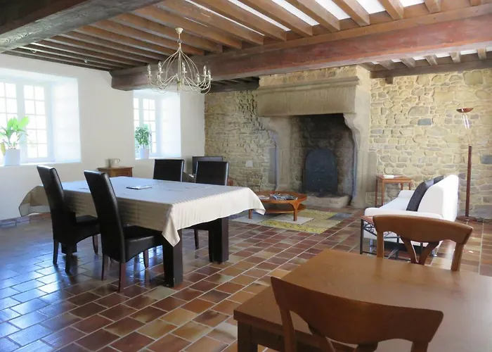Le Manoir De Placy - D'hotes Bed & Breakfast 3*