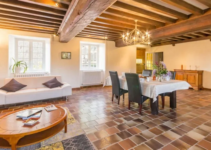 Le Manoir De Placy - D'hotes